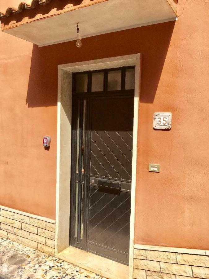 Appartamento Di Giuseppe Sonnino Exterior photo